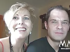 Mmv sarimihetsika tongasoa eto amin'ny tsy miankina swinger club